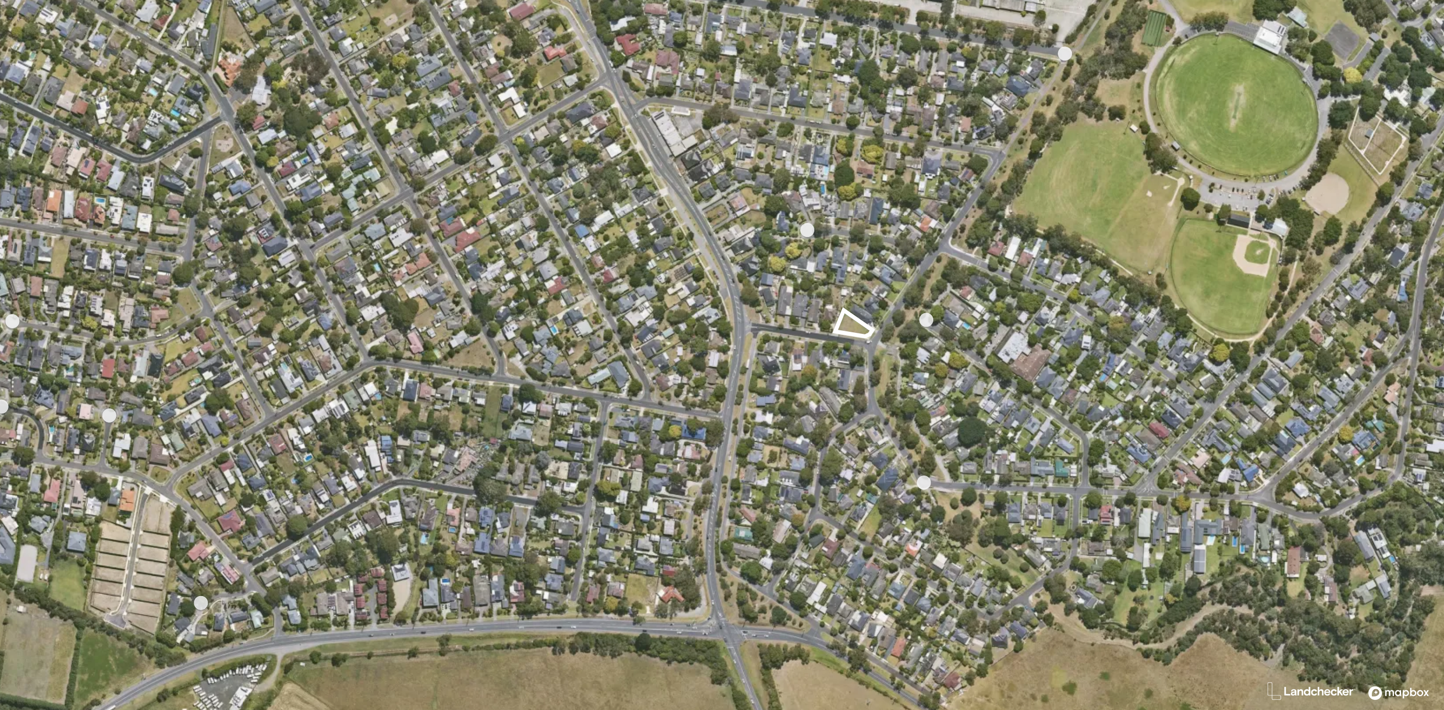 Double-storey dwelling in Ferntree Gully by Leawarra Town Planning